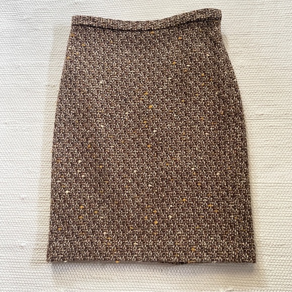 LOFT Dresses & Skirts - Ann Taylor LOFT Brown Tweed Lined A-Line Pencil Skirt Above Knee Length Size 2P